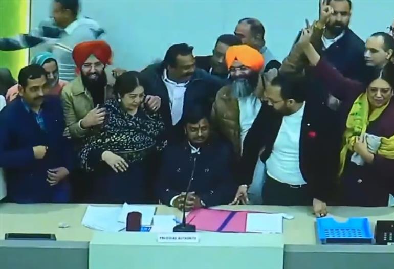 Chandigarh Got A New Mayor, BJP's Manoj Sonkar Won The Election