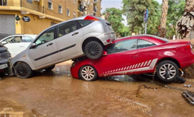 स्पेन में अचानक आई बाढ़ से कम से कम 205 लोगों की मौत, प्रधानमंत्री ने व्यापक समर्थन का वादा किया