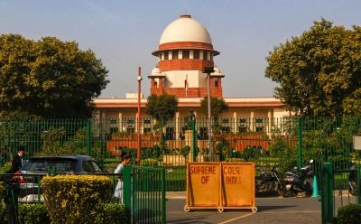 नाबालिग से बलात्कार: सुप्रीम कोर्ट ने दिल्ली सरकार के निलंबित अधिकारी की पत्नी को डिफॉल्ट जमानत देने से इनकार किया