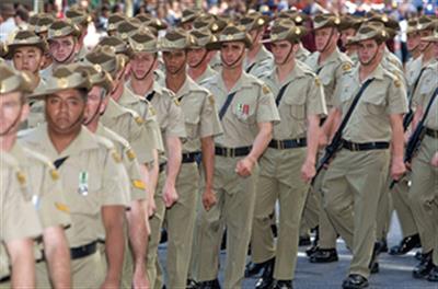 Australian Defence Force recruitment to be opened to non-citizens