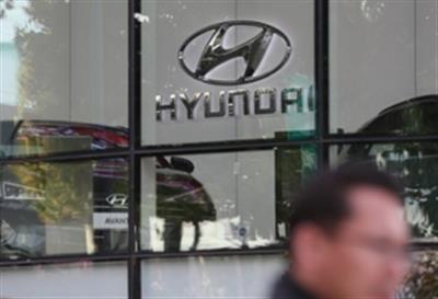 Hyundai Motor's labour union in South Korea votes in favour of strike as wage talks collapse