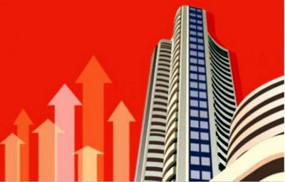 Sensex jumps 212 points on positive global cues