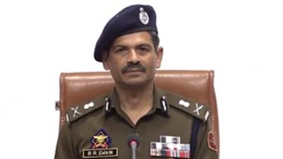 जम्मू-कश्मीर के डीजीपी ने शौर्य चक्र पाने के लिए स्थानीय पुलिसकर्मियों की सराहना की