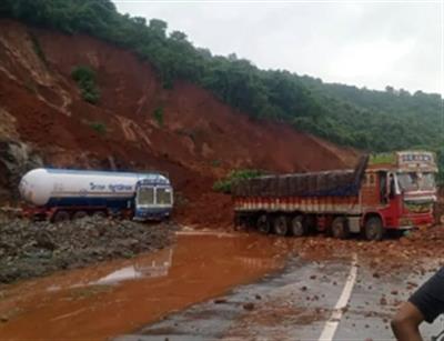 कर्नाटक में भूस्खलन से सात की मौत