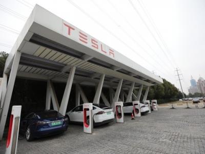 Samsung launches energy management service for Tesla vehicles