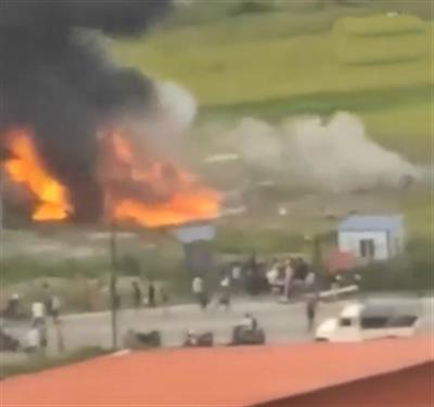 18 killed as plane crashes in Nepal