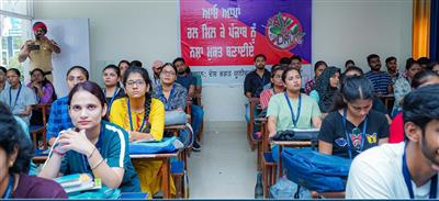 Desh Bhagat University organized special lecture on Awareness of De-addiction