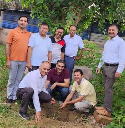 रोटरी क्लब सरहिंद ने शुरु की “ग्रीन हैंड्स” वृक्षारोपण परियोजना