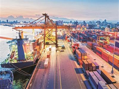 Indian ports see bunker, ship-to-ship calls up 64 pc in Jan-July period