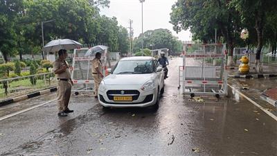 Student Union Election: Police checkpoints established at the three entrance gates of the University