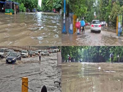 Heavy rainfall causes waterlogging in Gurugram; vehicular movement affected