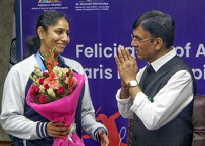 Sports Minister Dr. Mandaviya lauds Indian contingent for best-ever performance at Paralympics  