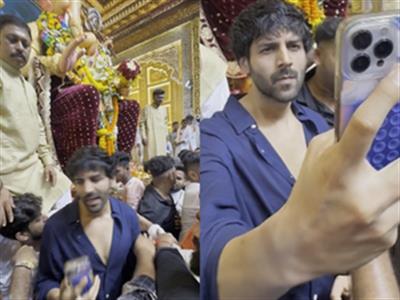 Kartik Aaryan seeks blessings at Lalbaugcha Raja