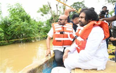 Andhra’s Deputy CM reviews flood situation in Eluru district