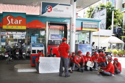 Cambodia sees fuel price decline