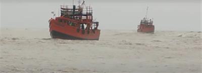 Three fishing trawlers with 49 fishermen missing off Bengal, search operations on