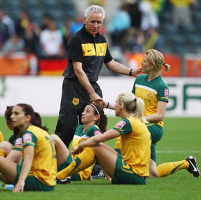 Football Australia appoint Tom Sermanni as interim coach for women's team