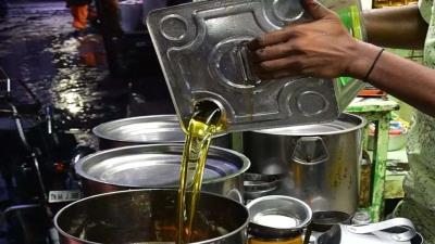 Maintain MRP to help consumers, Centre advises edible oil associations