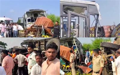 Eight killed in bus-truck crash in Maharashtra's Jalna