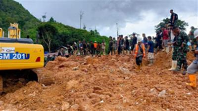 Indonesia: Landslide in gold mine leaves 12 dead, 11 injured