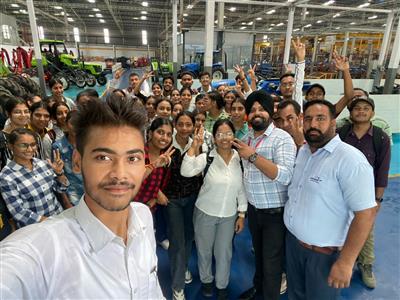 Industrial visit by Students of Desh Bhagat University