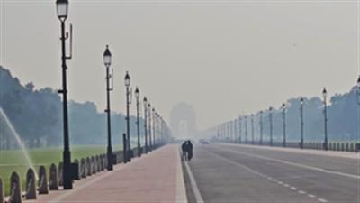 Delhi chokes as air quality deteriorates