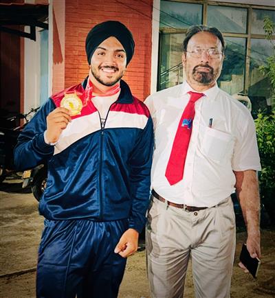 Desh Bhagat University Student Strikes Gold at National Power Lifting Championship