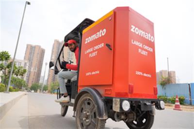 Zomato ने दूसरी तिमाही में 30 प्रतिशत से अधिक शुद्ध लाभ में कमी दर्ज की, क्यूआईपी के माध्यम से 8,500 करोड़ रुपये जुटाएगा