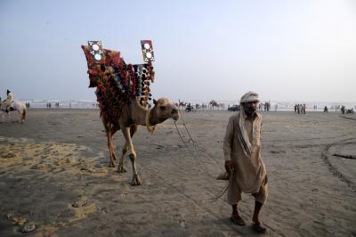 Massive water crisis jolts economic hub of Pakistan