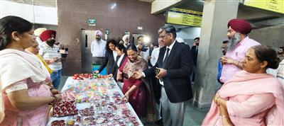 District and Sessions Judge Arun Gupta inaugurates the first aid room at district courts