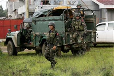 Philippine troops kill two suspected rebels in clash