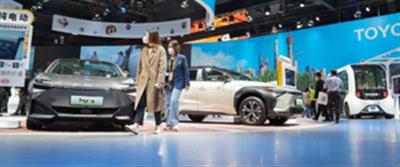 Japan to push for biofuel-compatible new cars by 2030s