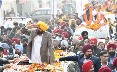 CM Bhagwant Mann Conducts Grand Roadshow in Ludhiana, Urges People to Elect AAP Candidates