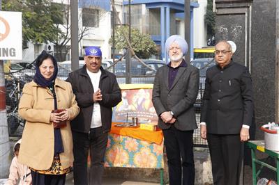 Desh Bhagat University organises Guru Ka langar in memory of Mata Gujri and Sahibzada's