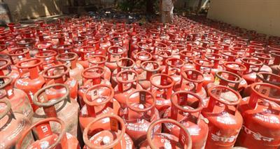 LPG connections to households jump over 2-fold to 32.83 crore in last 10 years