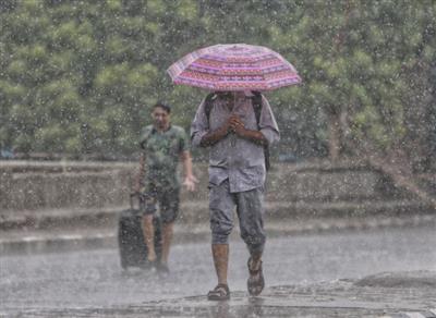 Farmers alerted as Gujarat braces for rainfall from Feb 2-4