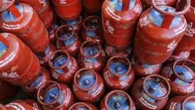 Commercial LPG cylinder prices slashed by Rs 7 ahead of Union Budget