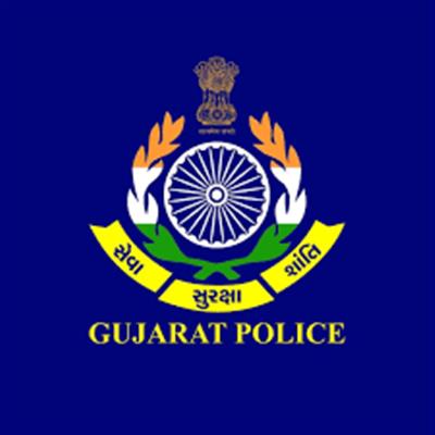 Gujarat Police busts illegal liquor trade, seizes 597 boxes of foreign liquor