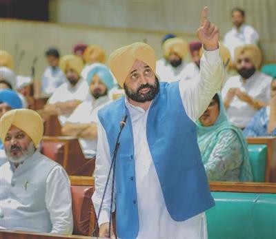 CM SLAMS MODI GOVERNMENT FOR STEP MOTHERLY TREATMENT WITH PUNJAB