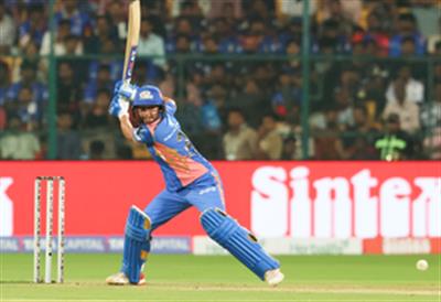 WPL 2025: MI skipper Harmanpreet penalised for showing dissent at umpire's decision