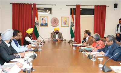 ENSURE SPEEDY AND TIMELY COMPLETION OF MEDICAL COLLEGE AND CIVIL HOSPITAL AT HOSHIARPUR: CM TO OFFICERS